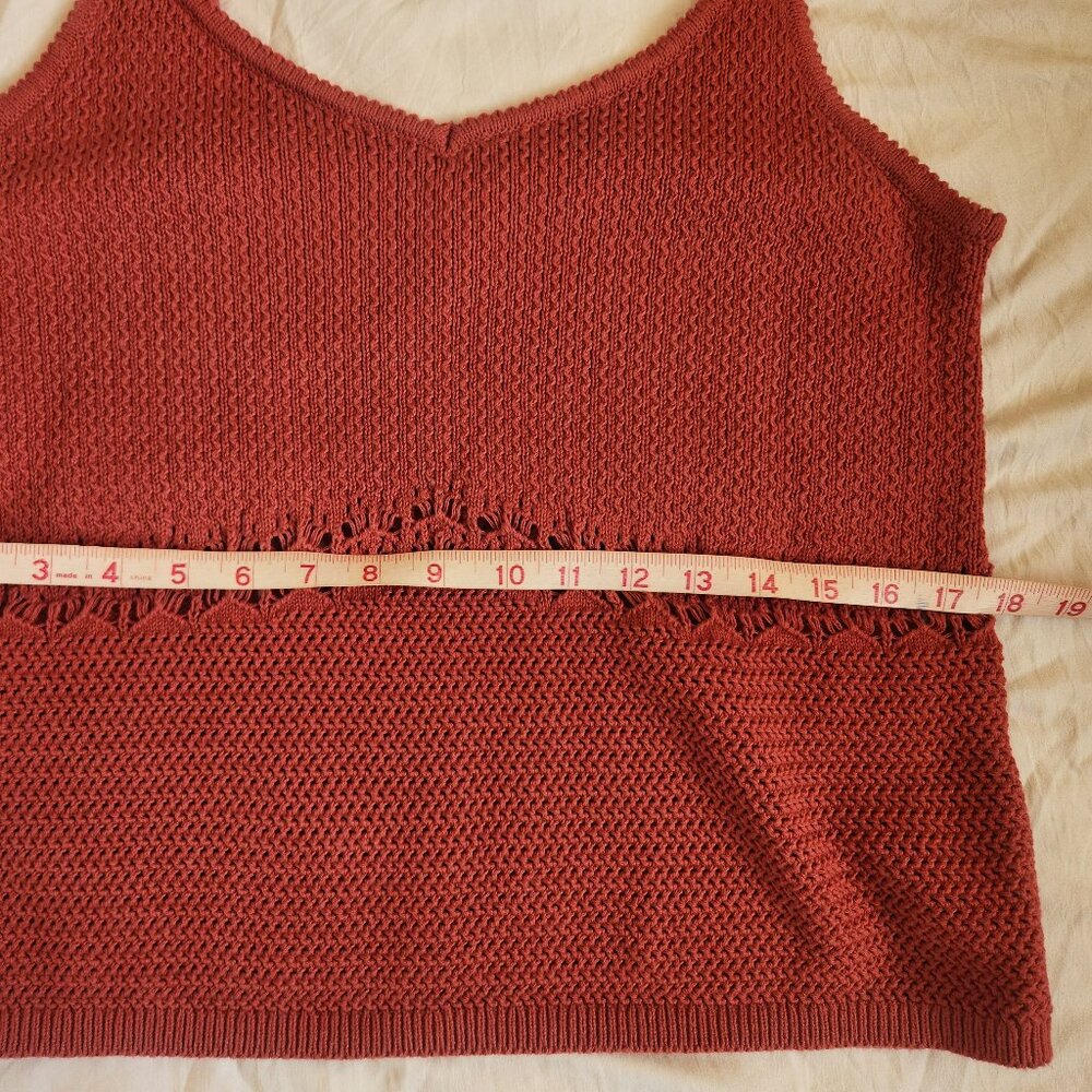 Old Navy Rust Colored Sleeveless Crochet Knit Crop Top Size XL - Picture 5 of 7